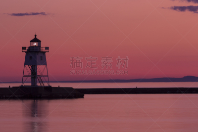 格兰马瑞镇,灯塔楼,苏必利尔湖,五大湖,航海设备,防波堤,水,天空,水平画幅,夜晚