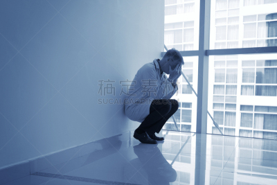 健康保健,问题,情绪压力,水平画幅,绝望,走廊,仅男人,责任,仅成年人