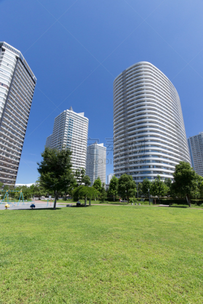 横滨,公寓,摩天大楼,横滨高速铁路,建筑外部,垂直画幅,天空,公园,墙,无人
