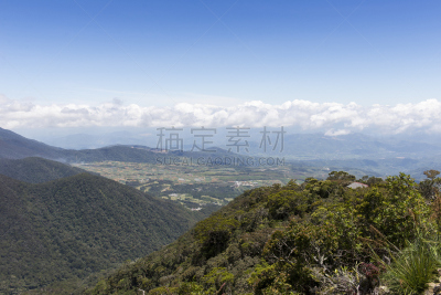 山顶,京那峇鲁山,京那巴鲁山国家公园,沙巴州,自然,天空,水平画幅,无人,婆罗洲岛,蓝色