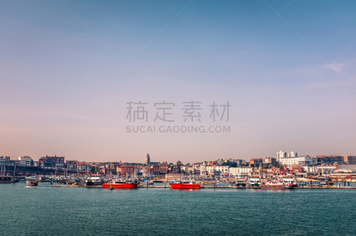 英国,肯特,拉姆斯盖特,海港,接力赛,城市天际线,摄像机拍摄角度,高举手臂,地形,户外