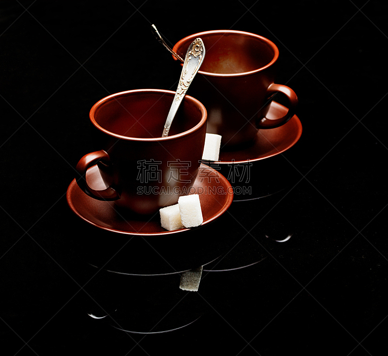 两个物体,茶杯,茶匙,留白,水平画幅,无人,茶碟,玻璃,饮料,干净