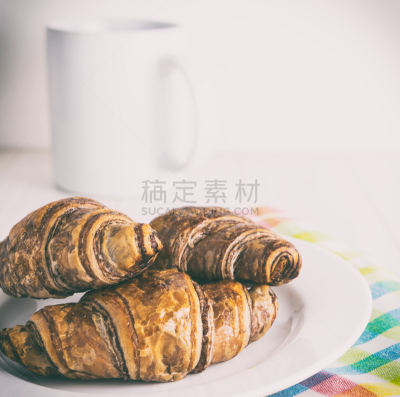 咖啡,早餐,巧克力面包,白色,水平画幅,古典式,牛角面包,烘焙糕点,膳食,早晨