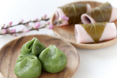 日式草饼,橡叶麻糬,魁蒿,日本点心,水平画幅,日本料理,无人,白色背景,日本食品