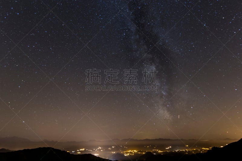 地形,银河系,自然,留白,水平画幅,星星,坎加斯-德奥尼斯,建筑,夜晚,户外