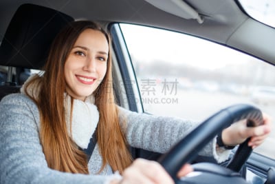冬天,青年女人,汽车,美,留白,新的,拉美人和西班牙裔人,业主,水平画幅,顾客