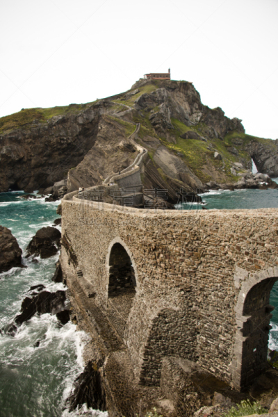 龙脊海岸,徒步旅行,西班牙,特拉华,圣胡安,海景,巴斯克地区,小路,垂直画幅,天空