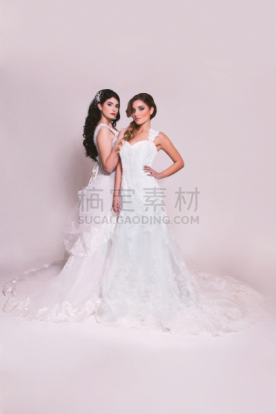 青年人,新娘,婚礼,自然美,白色长裙,柔和,正面视角,特写,珠宝,仅成年人