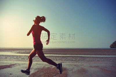 运动,海滩,慢跑,女人,青年人,天空,水平画幅,沙子,古典式,日出