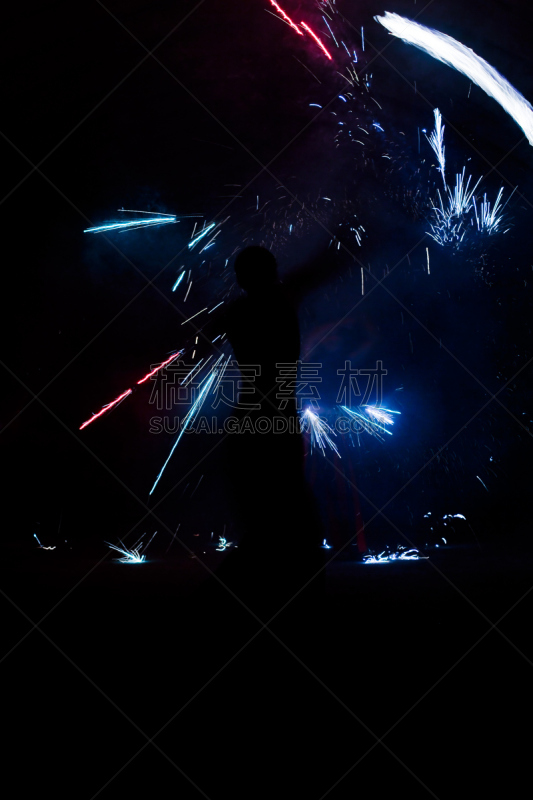 夜晚,穿插表演,声波,轮流抛接,垂直画幅,俄罗斯,协调,摄影