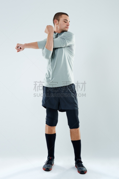 动物,运动短裤,活力,运动,仅男人,弹性,25岁到29岁,仅一个男人,全身像