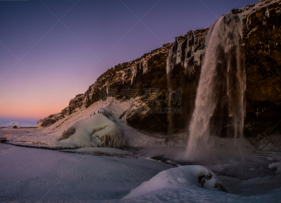 seljalandsfoss waterfall,水,水平画幅,橙色,雪,瀑布,无人,户外,冰,冰岛国