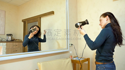 长发,女人,住宅房间,自然美,彩妆,吹风机,干燥的头发,吹干头发,湿发,烘干