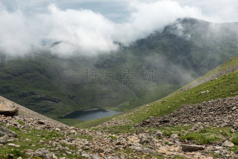 山,小路,看风景,山口,大盖博山,英格兰湖区,水,国家公园,水平画幅,云