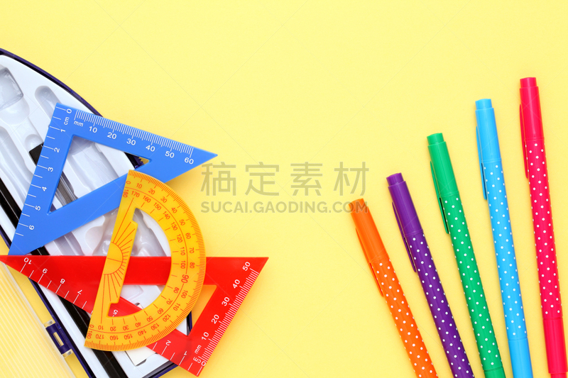 尺,水笔,三角板,量角器,厘米,荧光笔,毡尖笔,学校用品,小学,个人随身用品