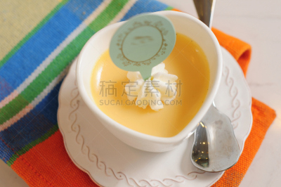 甜点心,焦糖,杯装巧克力,焦糖布蕾,巧克力慕斯,水平画幅,无人,法式食品,巧克力,小吃