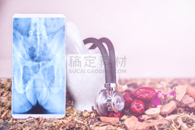 Combination of  Chinese and Western Medicine