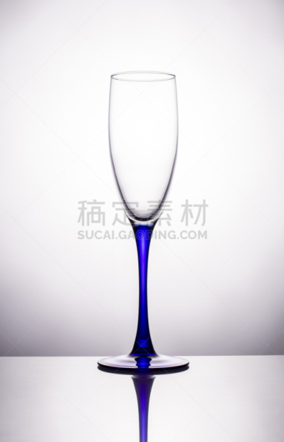 玻璃杯,香槟,垂直画幅,无人,酒杯湾,匿名戒毒会,俄罗斯,摄影