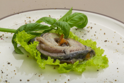 肉片,鲱鱼,水平画幅,无人,洋葱,开胃品,膳食,海产,小吃,特写