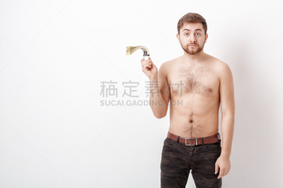 青年人,男人,帐单,拿着,大量人群,络腮胡子,男性美,投资报酬率,继任者,救球
