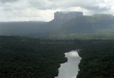 canaima,委内瑞拉,地形,高,亚马逊地区,水平画幅,瀑布,异国情调,户外,美洲