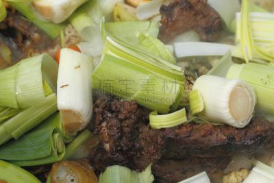 肉,蔬菜,格子烤肉,褐色,胡萝卜,水平画幅,拉维纪草植物,嫩煎食品,精制土豆,乡村风格
