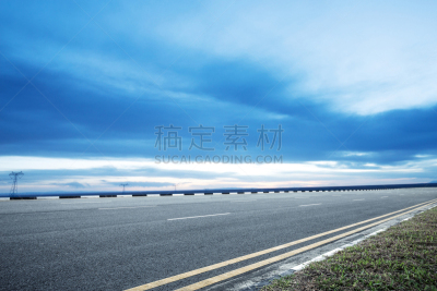 雪,空的,山,柏油路,天空,美,水平画幅,云,无人,交通