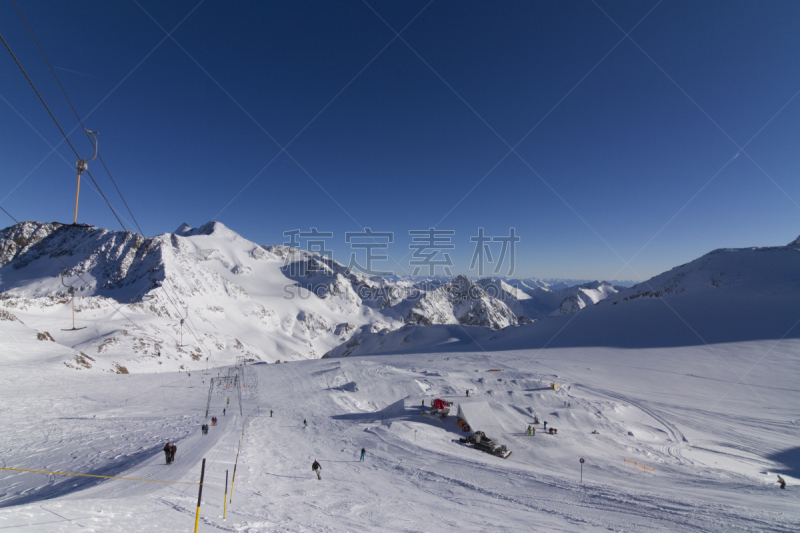 滑雪坡,冰河,天空,度假胜地,水平画幅,山,雪,户外,雪板,白色