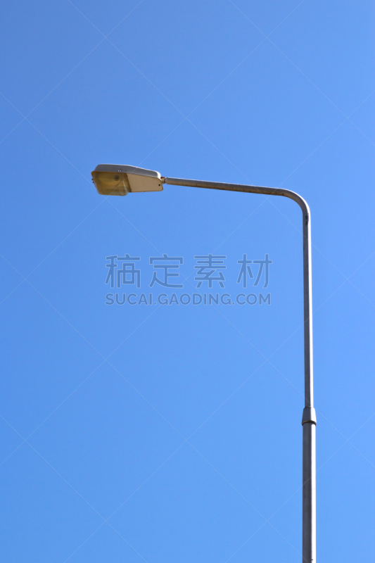 天空,蓝色,路灯,分离着色,垂直画幅,纪念碑,能源,无人,巨大的,玻璃