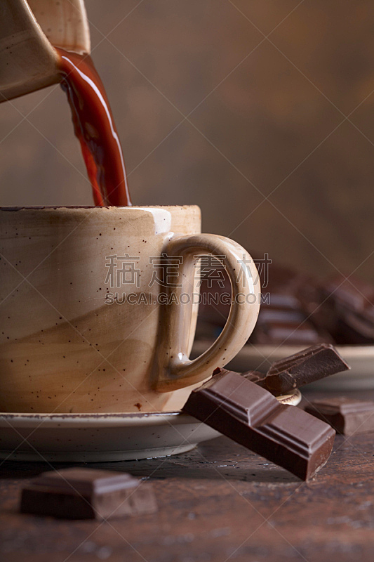 热可可,酸味,巧克力片,垂直画幅,褐色,芳香的,无人,茶碟,古典式,早晨