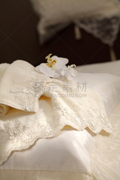 纺织工业,住房,床,垂直画幅,美,住宅房间,浴室,时尚,毛巾,室内