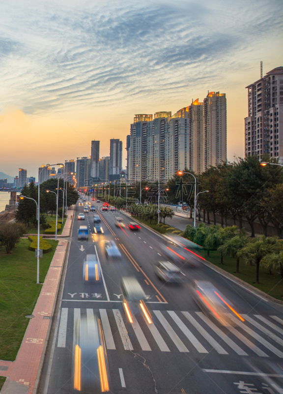 交通堵塞,曙暮光,都市风景,城市,垂直画幅,办公室,天空,夜晚,交通,运输