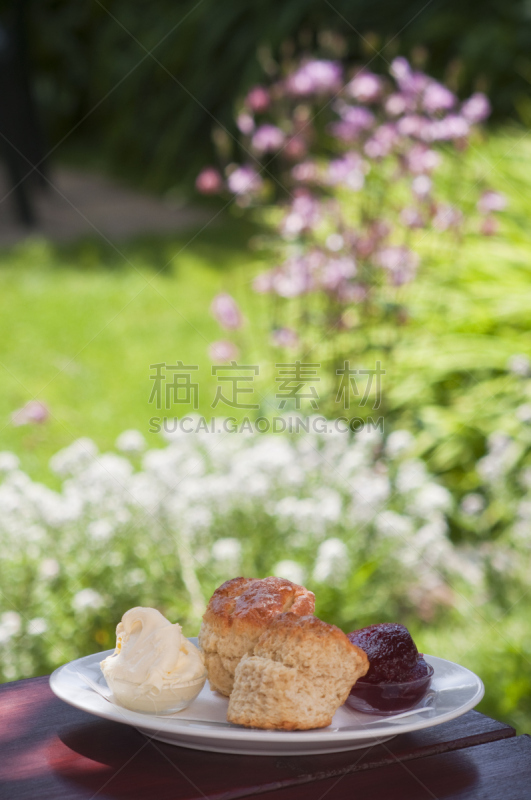 德文郡,夏天,下午茶,凝乳,草莓酱,烤饼,垂直画幅,选择对焦,奶制品,无人