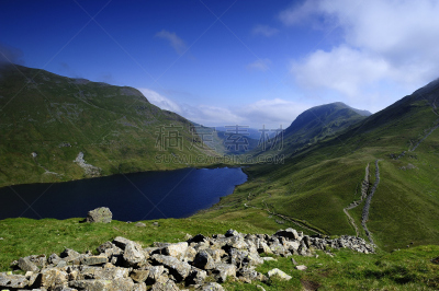 山谷,星期日峭壁,英格兰湖区,坎布里亚,水,石墙,国家公园,水平画幅,山,无人