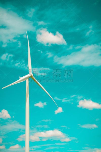 风轮机,雾,天空,农作物,替代能源,电力线,自然,垂直画幅,风力,蓝色