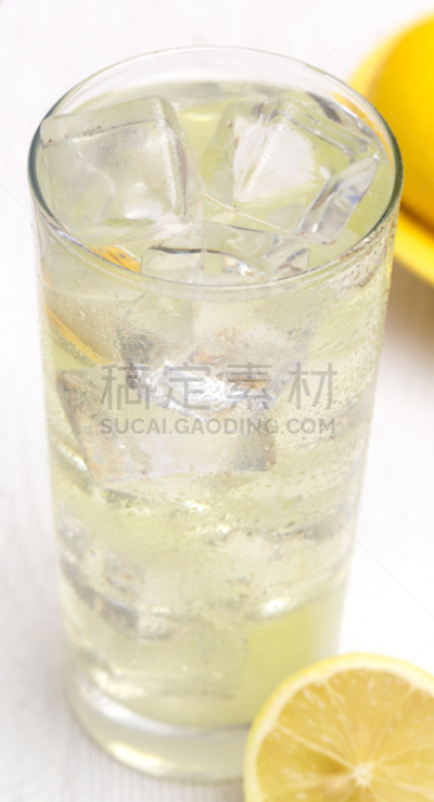 白色,柠檬水,清新,桌子,仿旧磨损的效果,碾碎了的,垂直画幅,古董,湿,生食