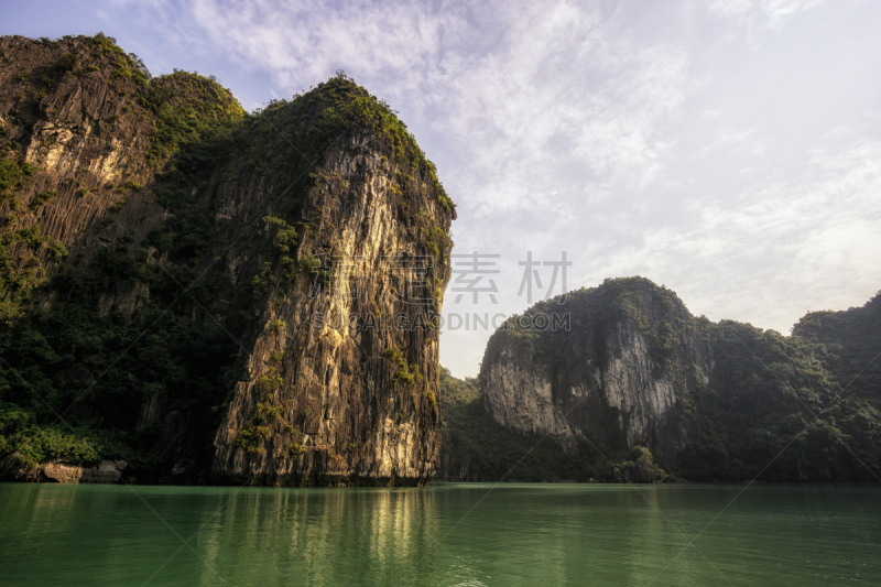 下龙湾,自然,水平画幅,无人,早晨,户外,船,岛,海洋,海岸线