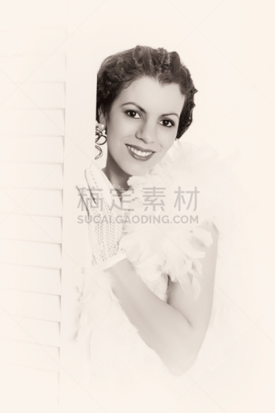 女人,肖像,亮色调,1920-1929年图片,手推波浪卷发,挡板的风格,羽毛围巾,女主唱,1920年-1929年