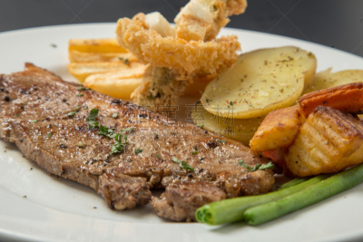 牛排,招牌牛排,大理石状肉,格子烤肉,嫩里脊排,水平画幅,腰肉,肉,盘子,摄影