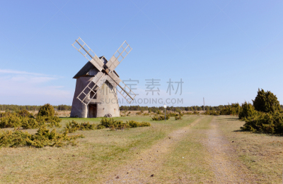 传统风车,塔,概念和主题,天空,水平画幅,风力,建筑,无人,蓝色,路
