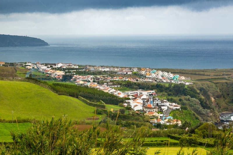 都市风景,圣米高岛,波尔图,亚速尔群岛,户外,多云,葡萄牙,绿色,水平画幅,注视镜头