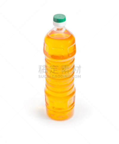 玉米油,瓶子,白色背景,垂直画幅,芳香的,乌克兰,玉米,塑胶,特写,室内