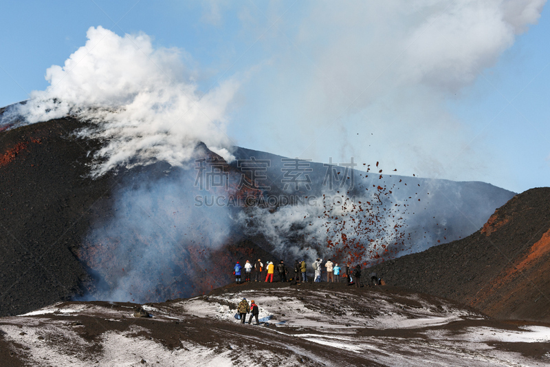 堪察加半岛,火山,火山渣锥,水平画幅,雪,火山地形,户外,烟,俄罗斯,爆发