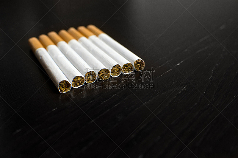 香烟 白色 烟草 下一个 分离着色 吸烟问题 尼古丁 水平画幅 装管 癌症图片素材下载 稿定素材