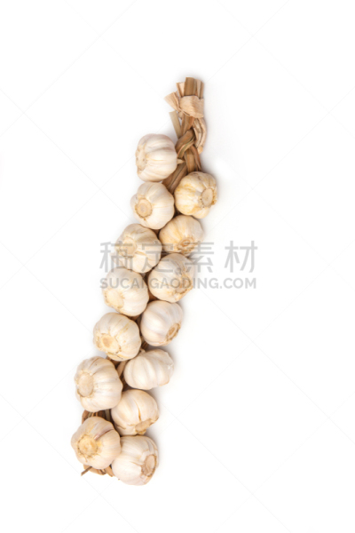 大蒜,线绳,大蒜编织,干作料串,蒜头,垂直画幅,无人,有机食品,白色背景,法式食品