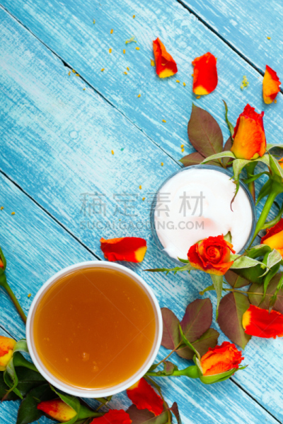 发胶,润肤露,垂直画幅,留白,风化的,无人,spa美容,古老的,乡村风格,化妆用品