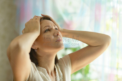 女人,头痛,river ill,感冒病毒,手帕,症状,水平画幅,户外,白人,青年女人