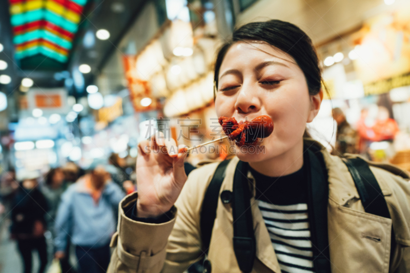 女人,街头食品,快乐,闭着眼睛,传统,食品,甜食,拿着,京都府,人的眼睛