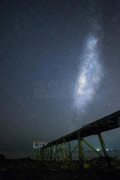 银河系,垂直画幅,天空,星系,夜晚,公主,月亮,绘画插图,氢,星云