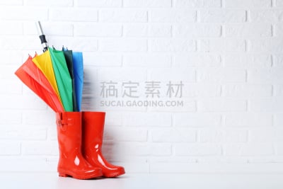伞,红色,砖墙,背景,雨鞋,一对,靴子,橡胶,多色的,鞋子